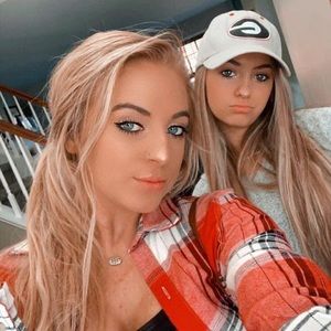 Meet your Posher, Kenna